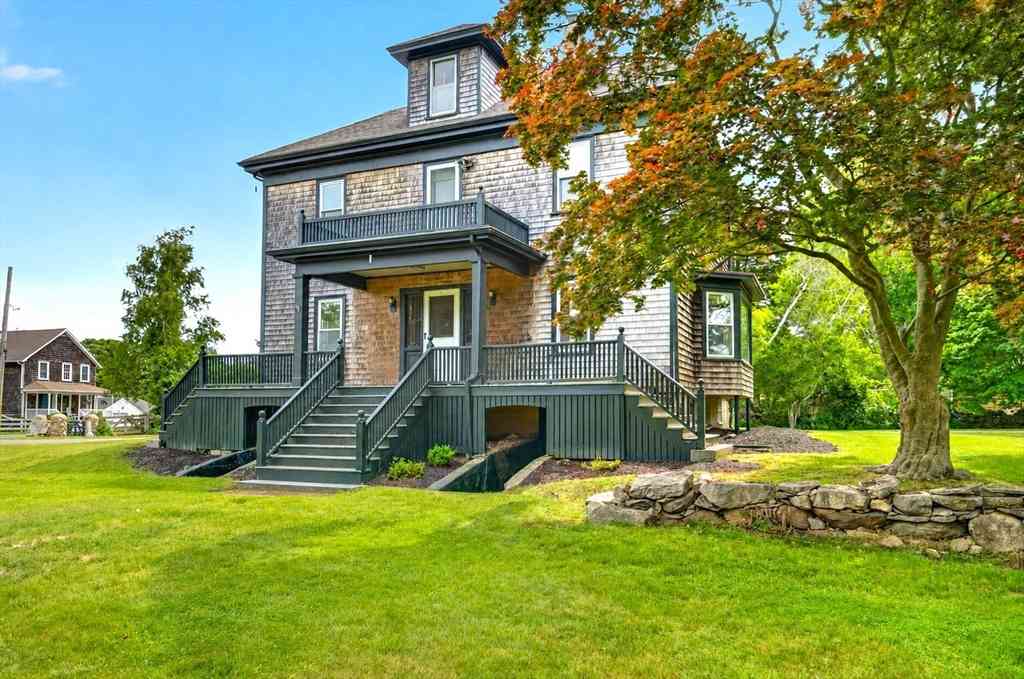 Homes For Sale - 5 North Ln<br/> Dartmouth, MA 02748