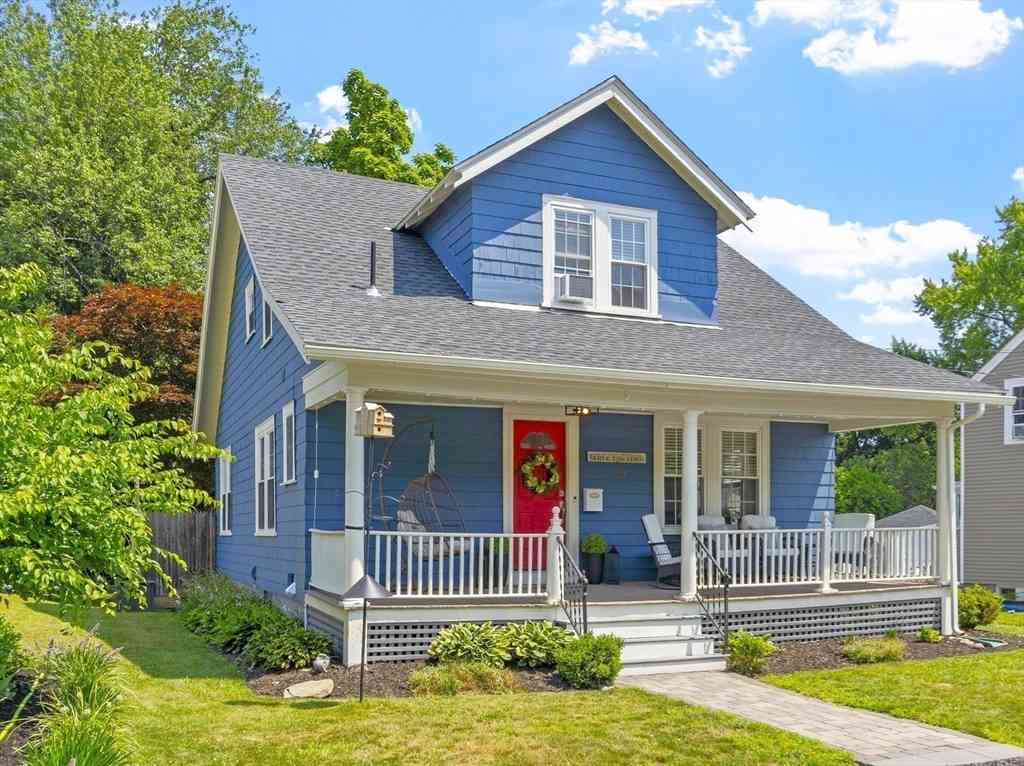 Homes For Sale - 33 Hammond St<br/> Leominster, MA 01453