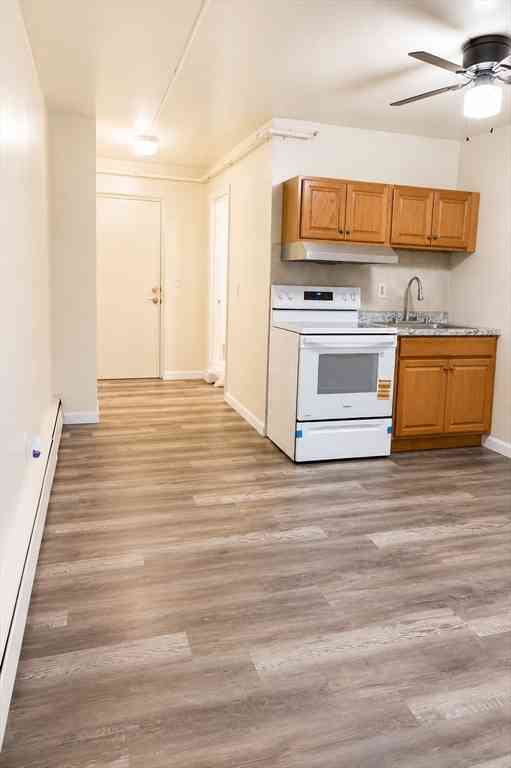 Apartment For Rent - 4 Mill St #5<br/> Peabody, MA 01960