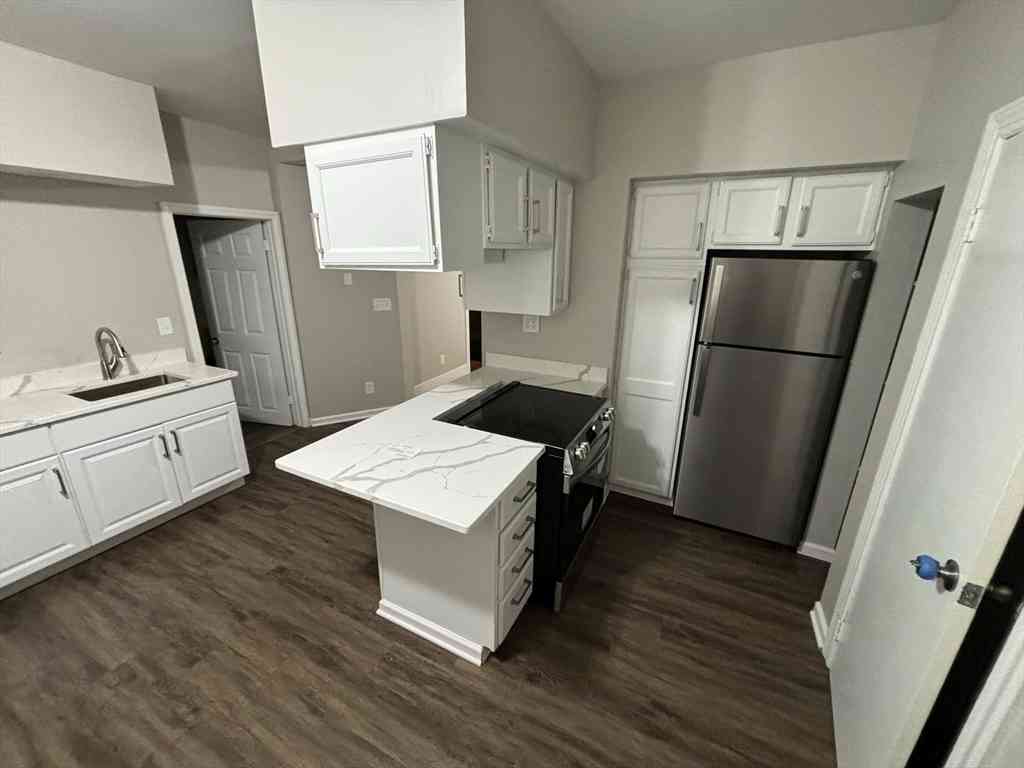 Apartment For Rent - 53 Columba #1<br/> Chicopee, MA 01013