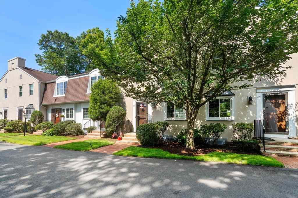 Condo For Sale - 26 Denmark #26<br/> Needham, MA 02492