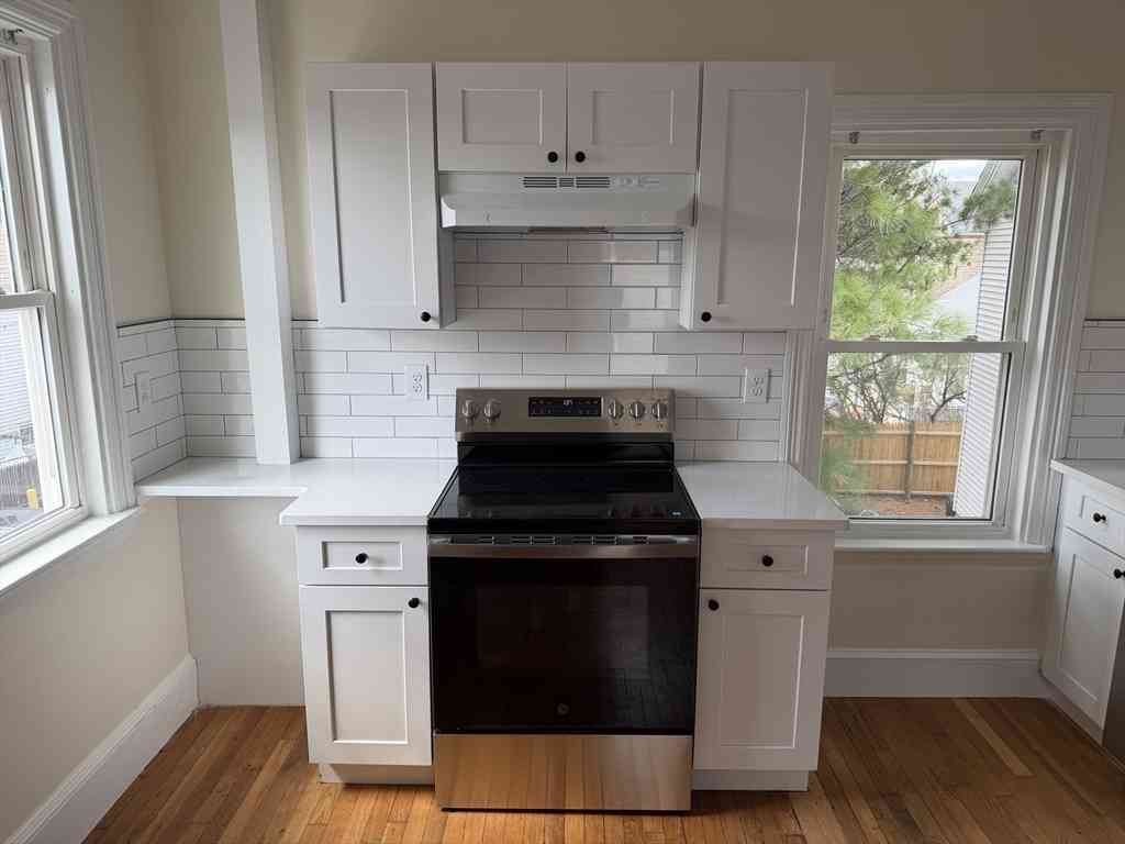 Apartment For Rent - 11 Patten St #2<br/> Watertown, MA 02472