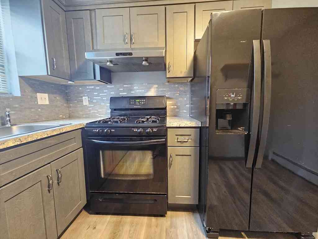 Apartment For Rent - Haith St #B<br/> Revere, MA 02151