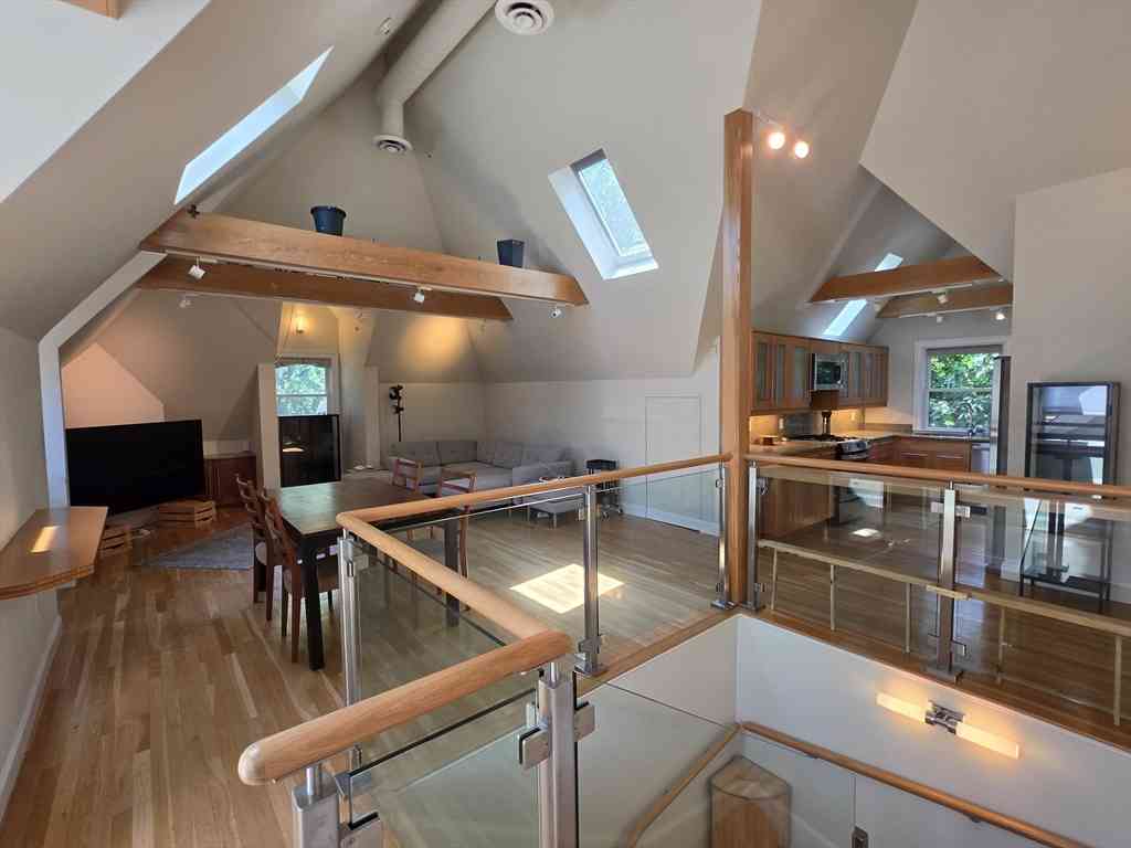Condo For Rent - 66 Oxford St #4<br/> Cambridge, MA 02138