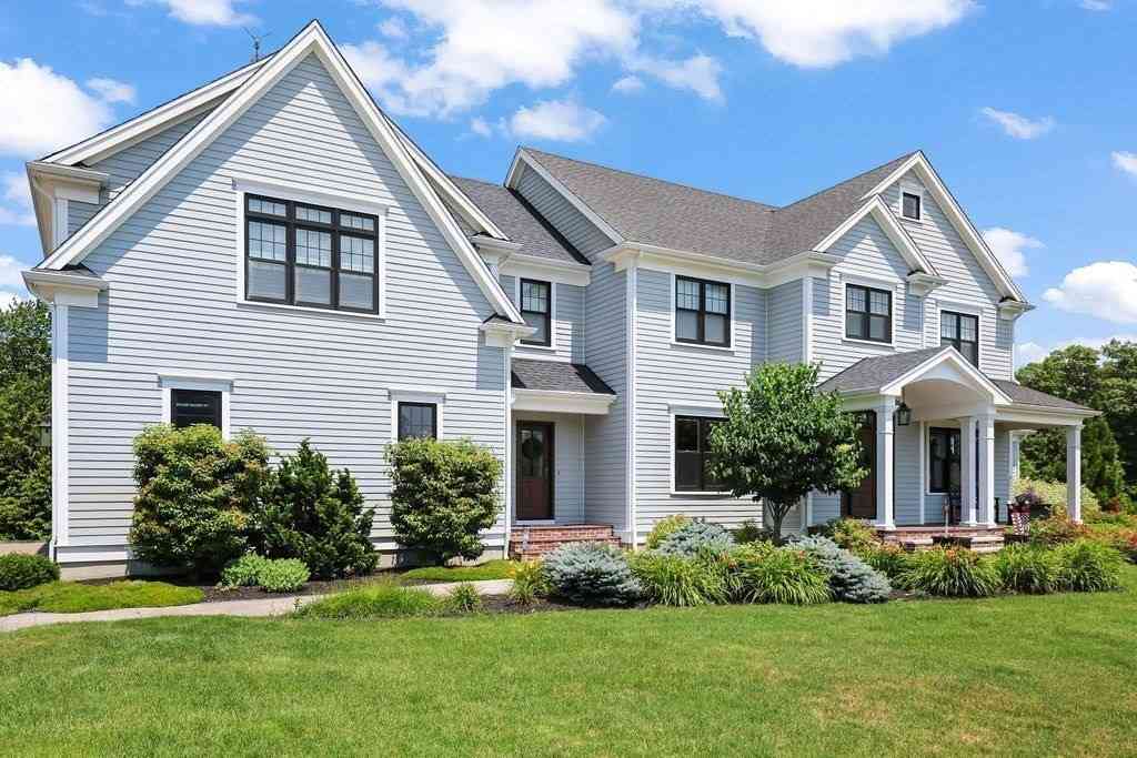 Homes For Sale - 22 Chickadee Way<br/> North Attleboro, MA 02760