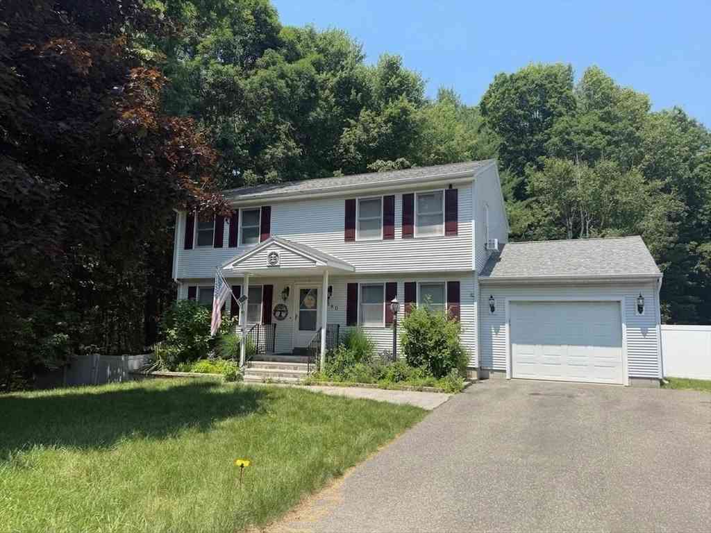 Homes For Sale - 250 Ramblewood Dr<br/> Springfield, MA 01118