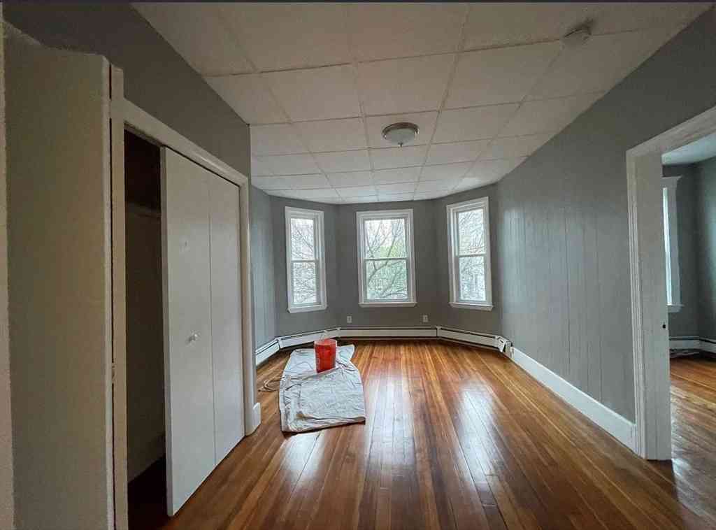 Apartment For Rent - 122 Thornton At #2<br/> Revere, MA 02151