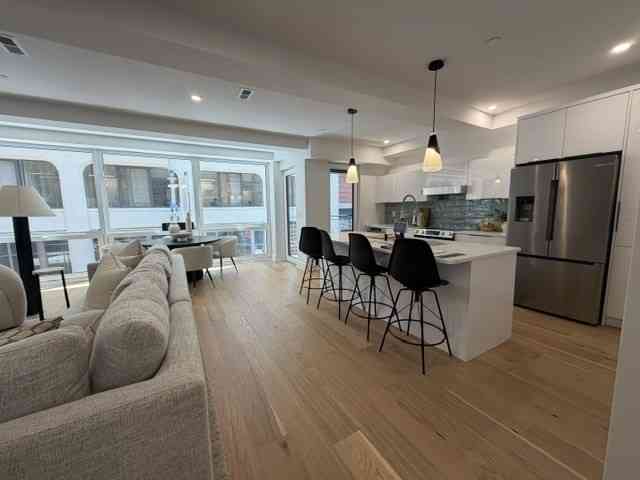 Condo For Rent - 230 Friend St #5<br/> Suffolk County, Boston, MA 02114