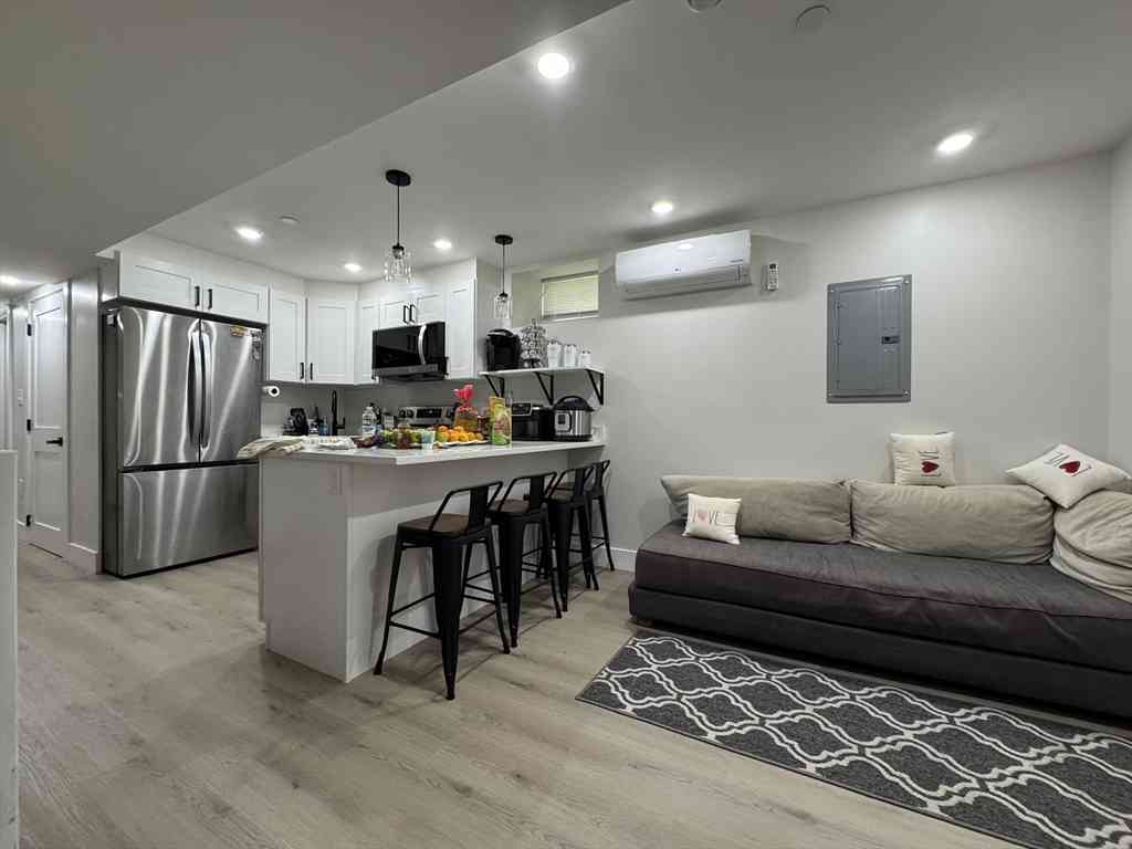 Apartment For Rent - 58 Blue Hill Ave #B<br/> Boston, MA 02119