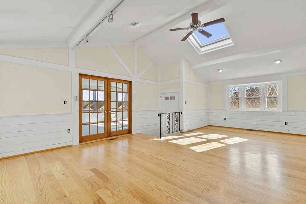 Homes For Rent - 72 Cambridge Road #2<br/> Woburn, MA 01801