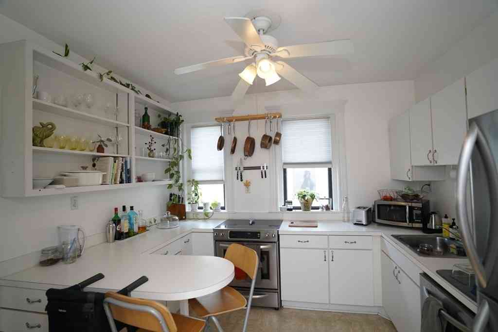Apartment For Rent - 1038 Beacon St #401<br/> Brookline, MA 02446