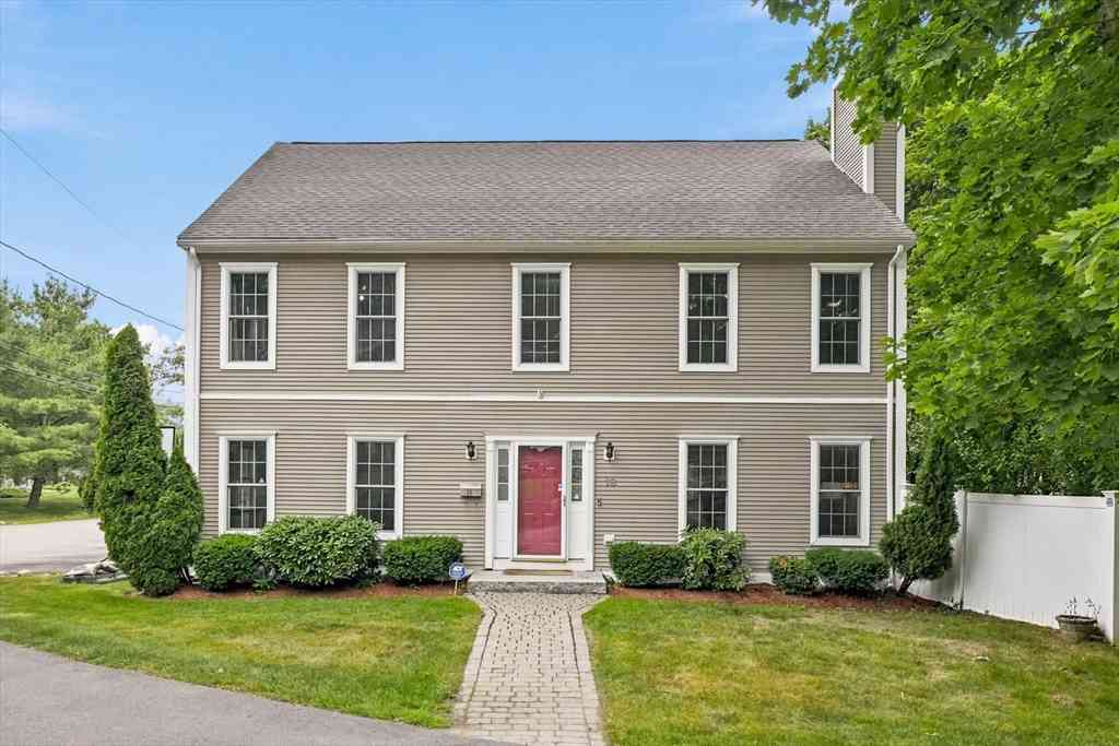 Homes For Sale - 18 Rosegate Rd<br/> Needham, MA 02494