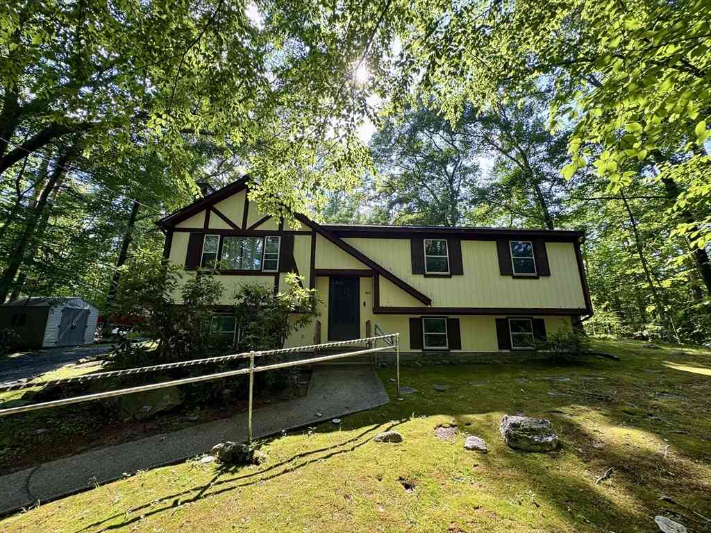 Homes For Sale - 865 Providence Rd<br/> Northbridge, MA 01588