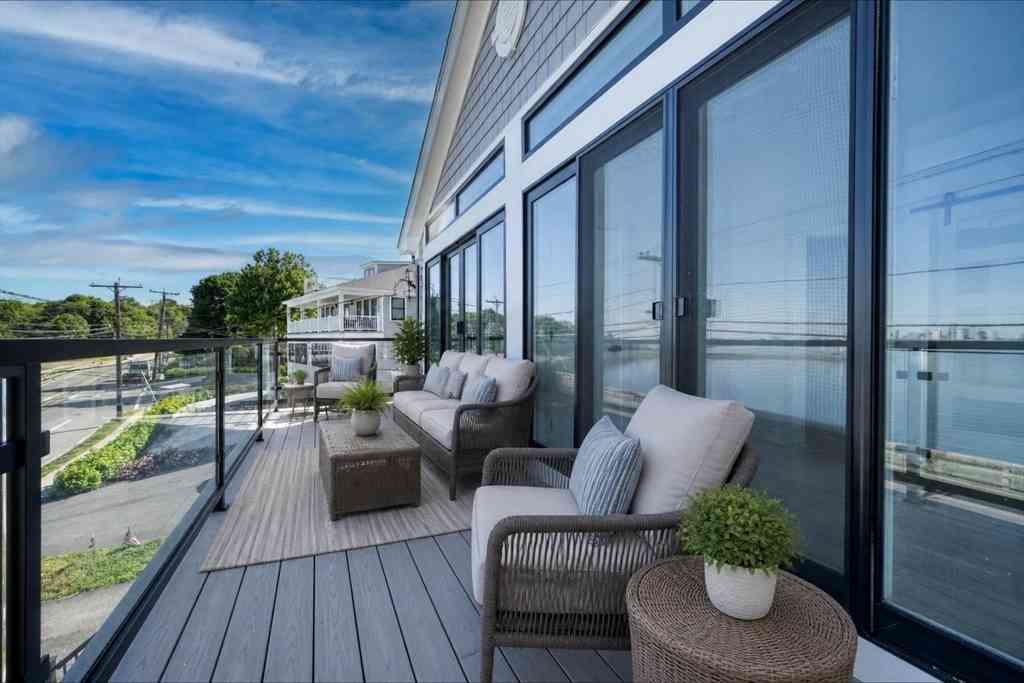 Apartment For Rent - 103 Dorchester St #2<br/> Quincy, MA 02171