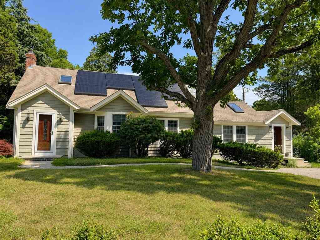 Homes For Rent - 380 N Main St<br/> Sharon, MA 02067