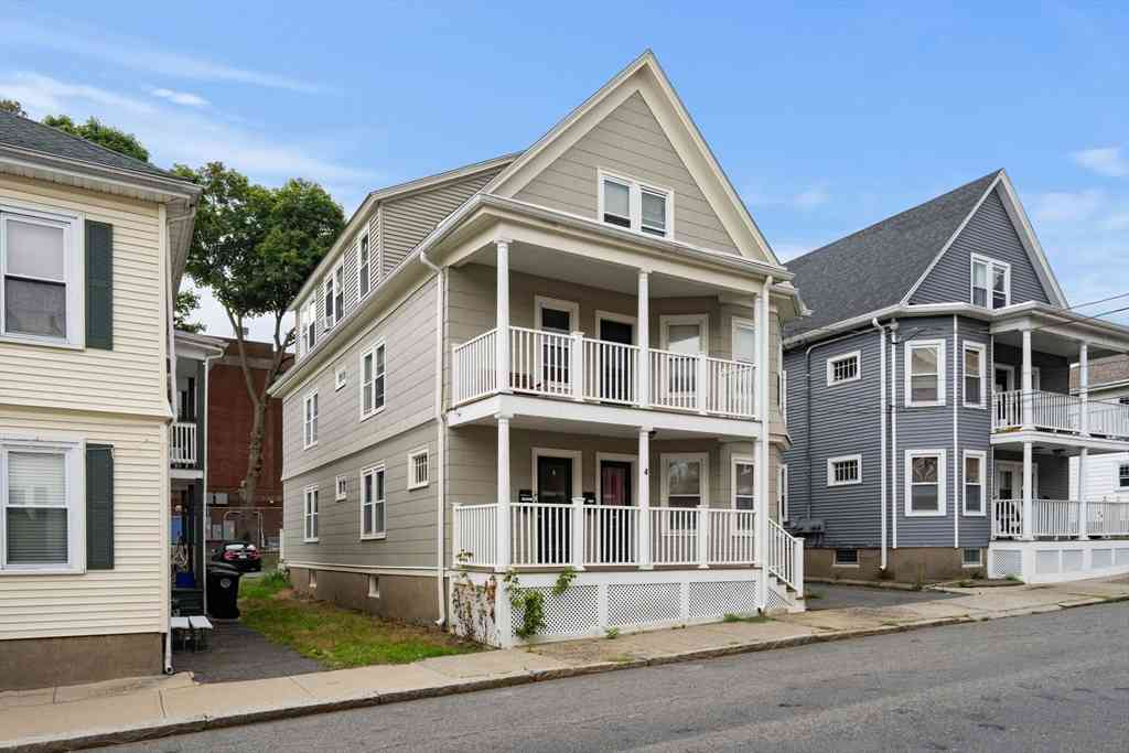 Apartment For Rent - 4 Chase St #2<br/> Essex County, Salem, MA 01970