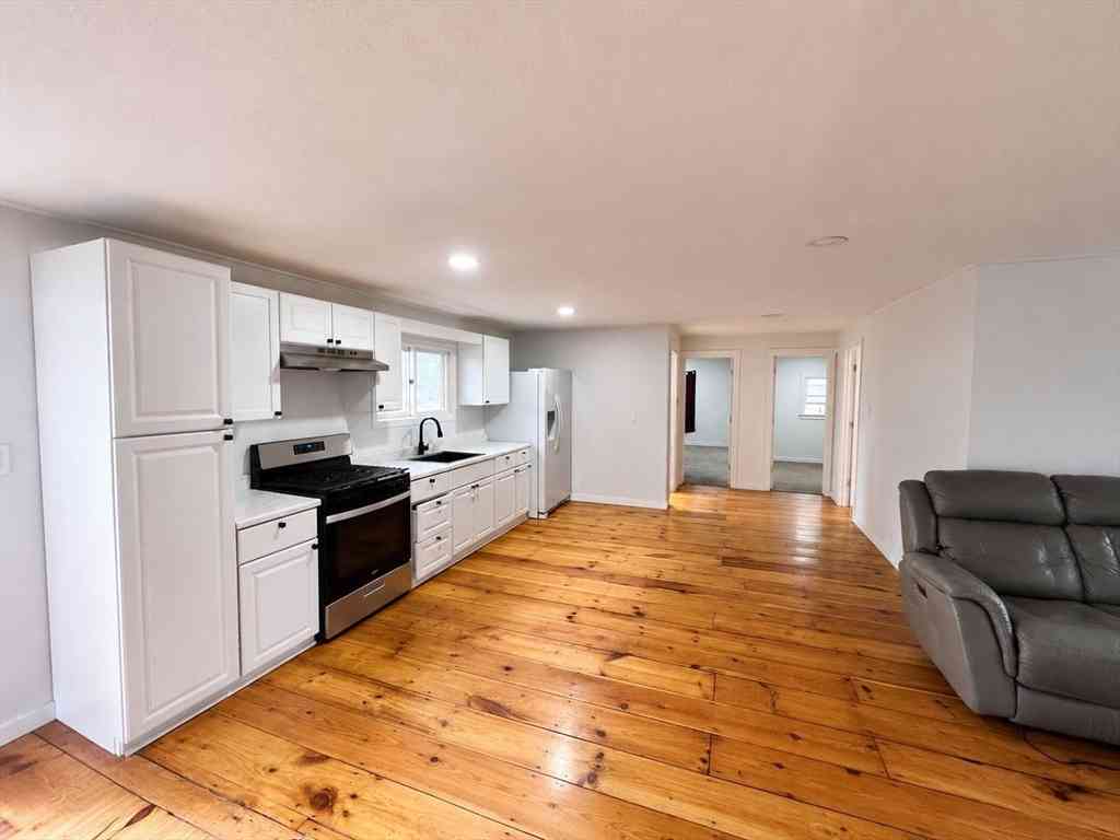 Homes For Rent - 39 Willard #1<br/> Ayer, MA 01432