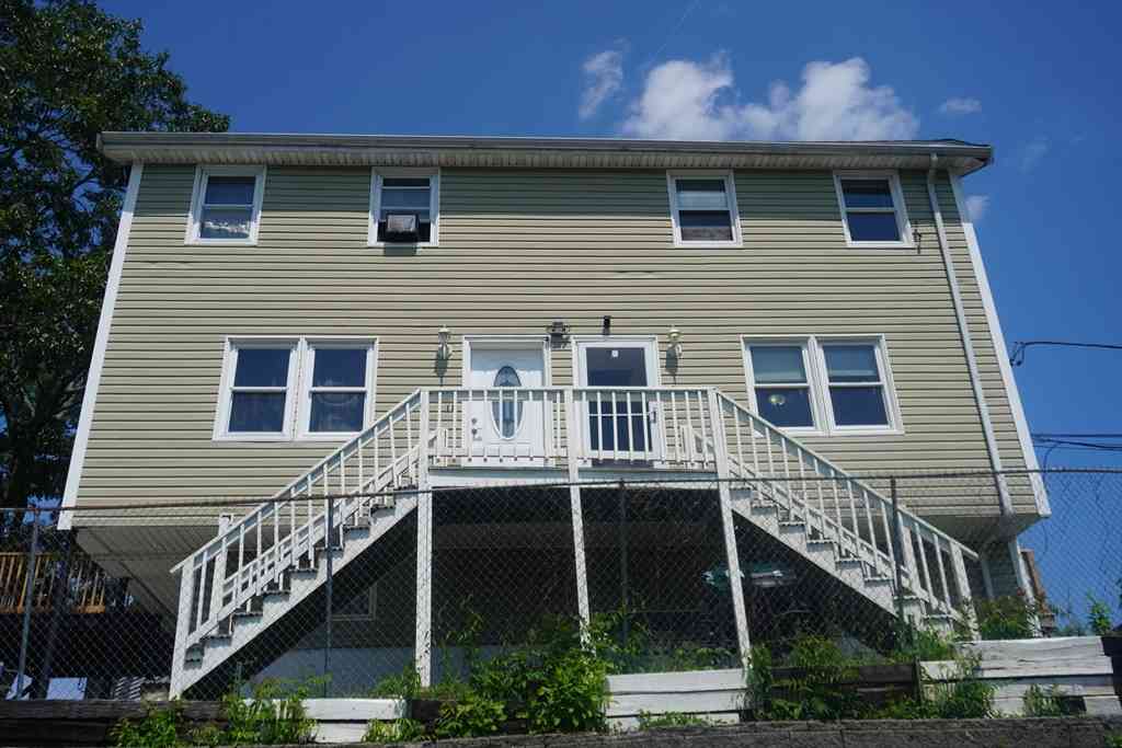 Apartment For Rent - 9 Hesper St #9<br/> Essex County, Lynn, MA 01905