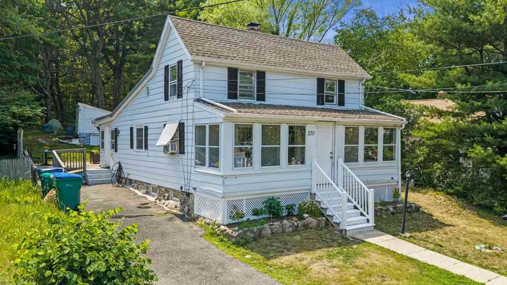 Homes For Sale - 230 Linwood St<br/> Essex County, Lynn, MA 01905