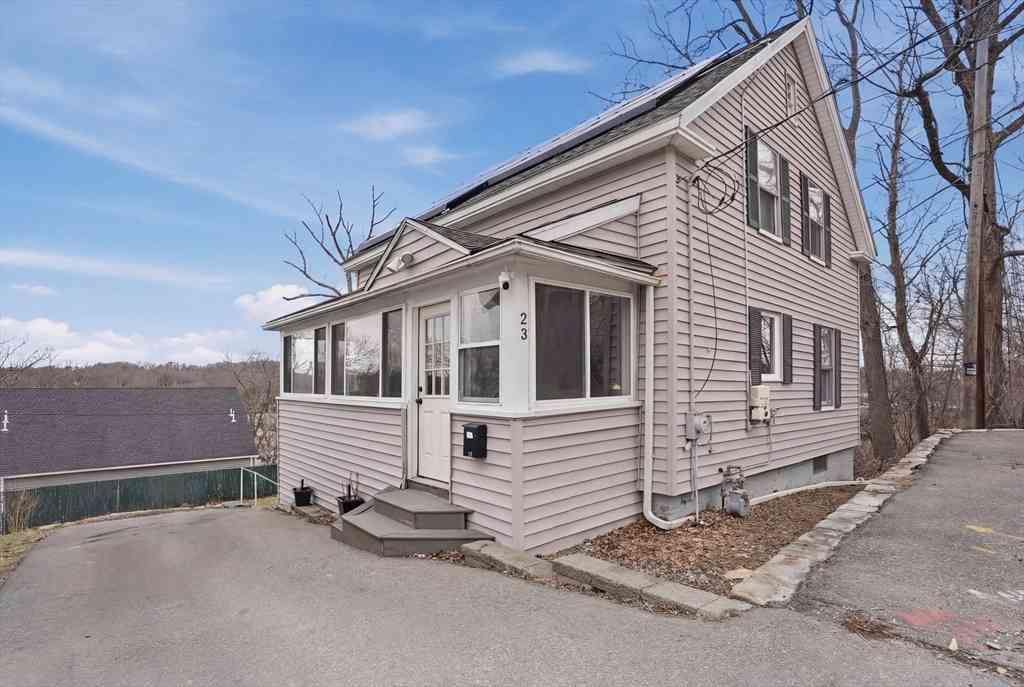 Homes For Sale - 23 Dryden Street<br/> Worcester, MA 01605