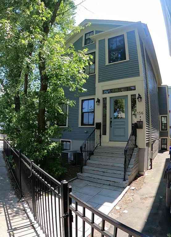 Apartment For Rent - 156 Hampshire Street #1<br/> Cambridge, MA 02139