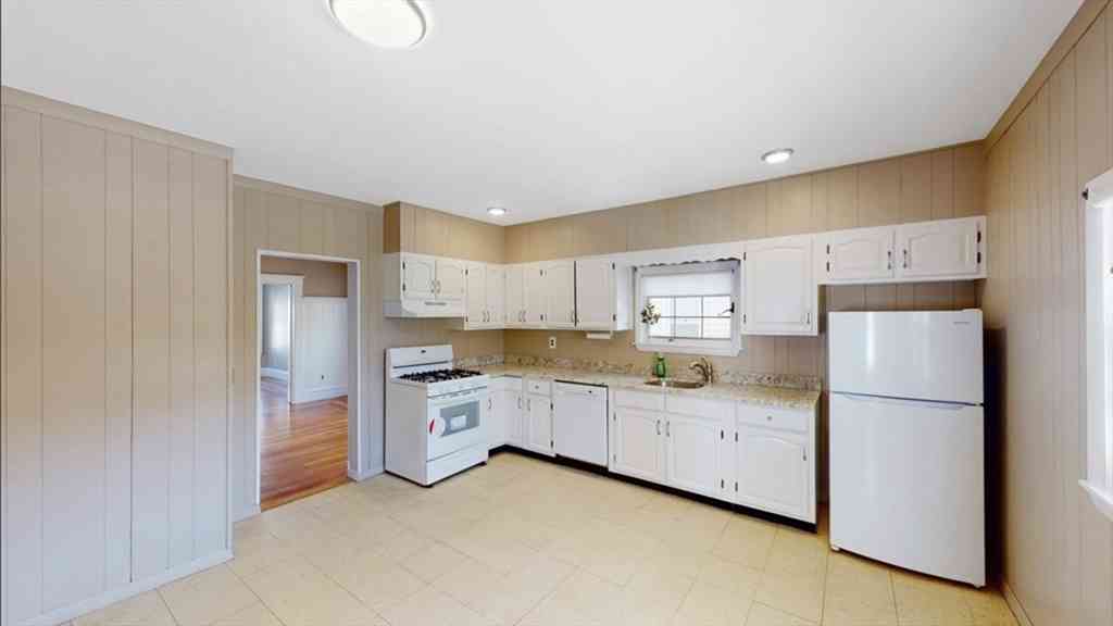 Apartment For Rent - 70 Hudson #1<br/> Somerville, MA 02143