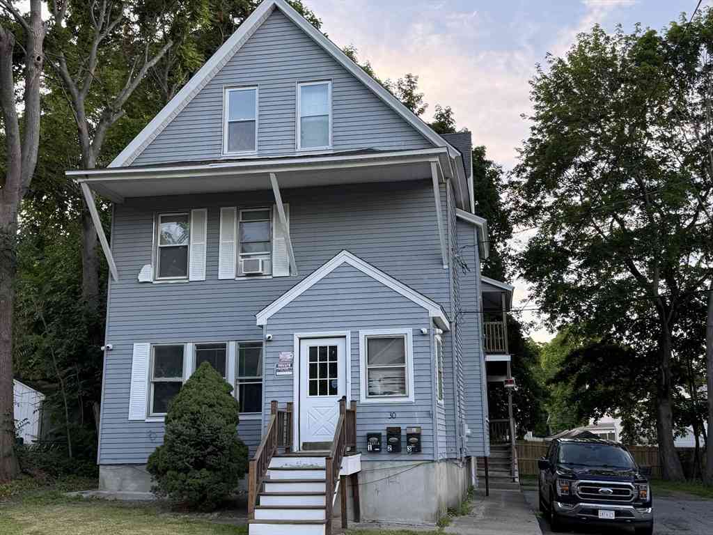 Apartment For Rent - 30 Ekman Street #3<br/> Worcester, MA 01607