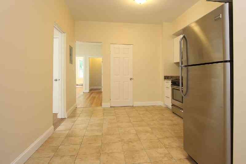 Apartment For Rent - 114 Everett St #2<br/> Boston, MA 02128