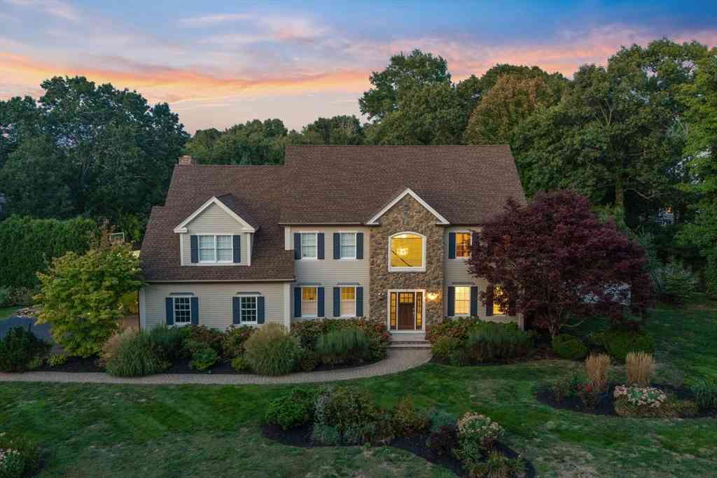Homes For Rent - 19 High Ridge Rd<br/> Essex County, Topsfield, MA 01983