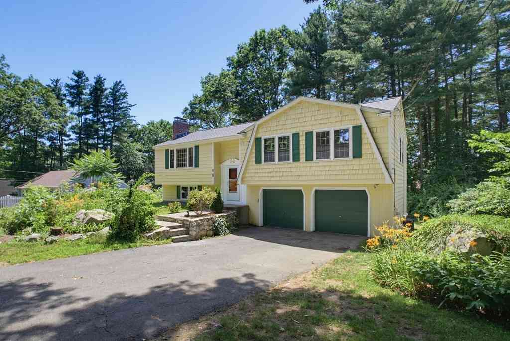 Homes For Rent - 37 Woodbury Rd<br/> Southborough, MA 01772