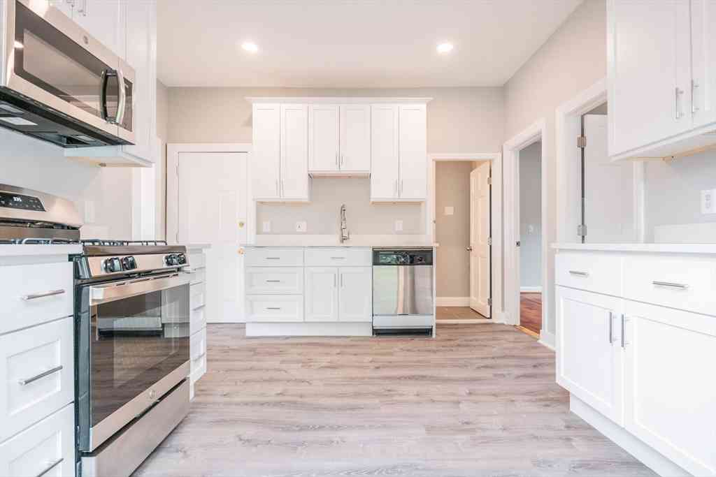 Apartment For Rent - 16 Rossmore Rd #1<br/> Boston, MA 02130
