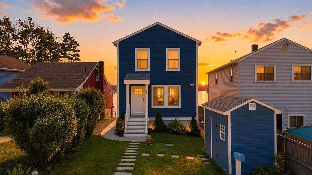 Homes For Sale - 158 Ocean View<br/> Swansea, MA 02777