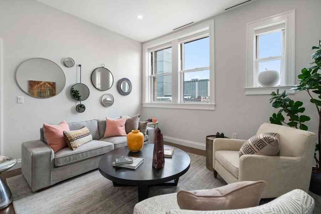 Condo For Sale - 416 Marlborough Street #702<br/> Boston, MA 02115