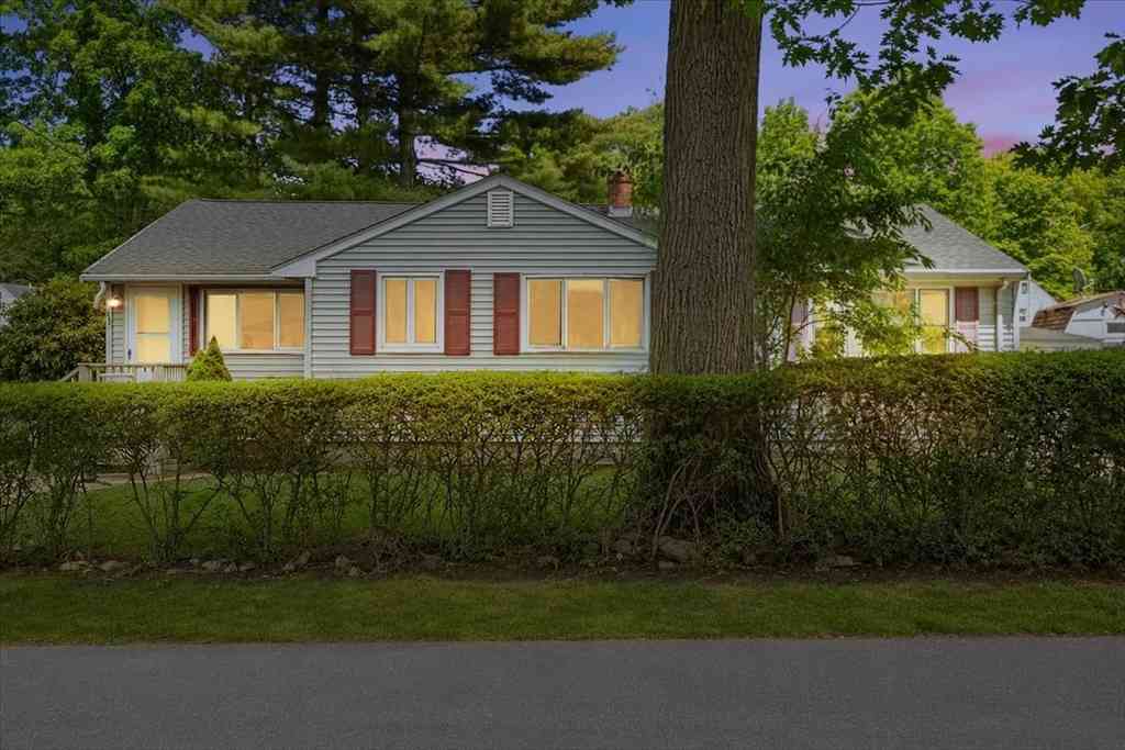 Homes For Sale - 52 Jacob St<br/> Brockton, MA 02302