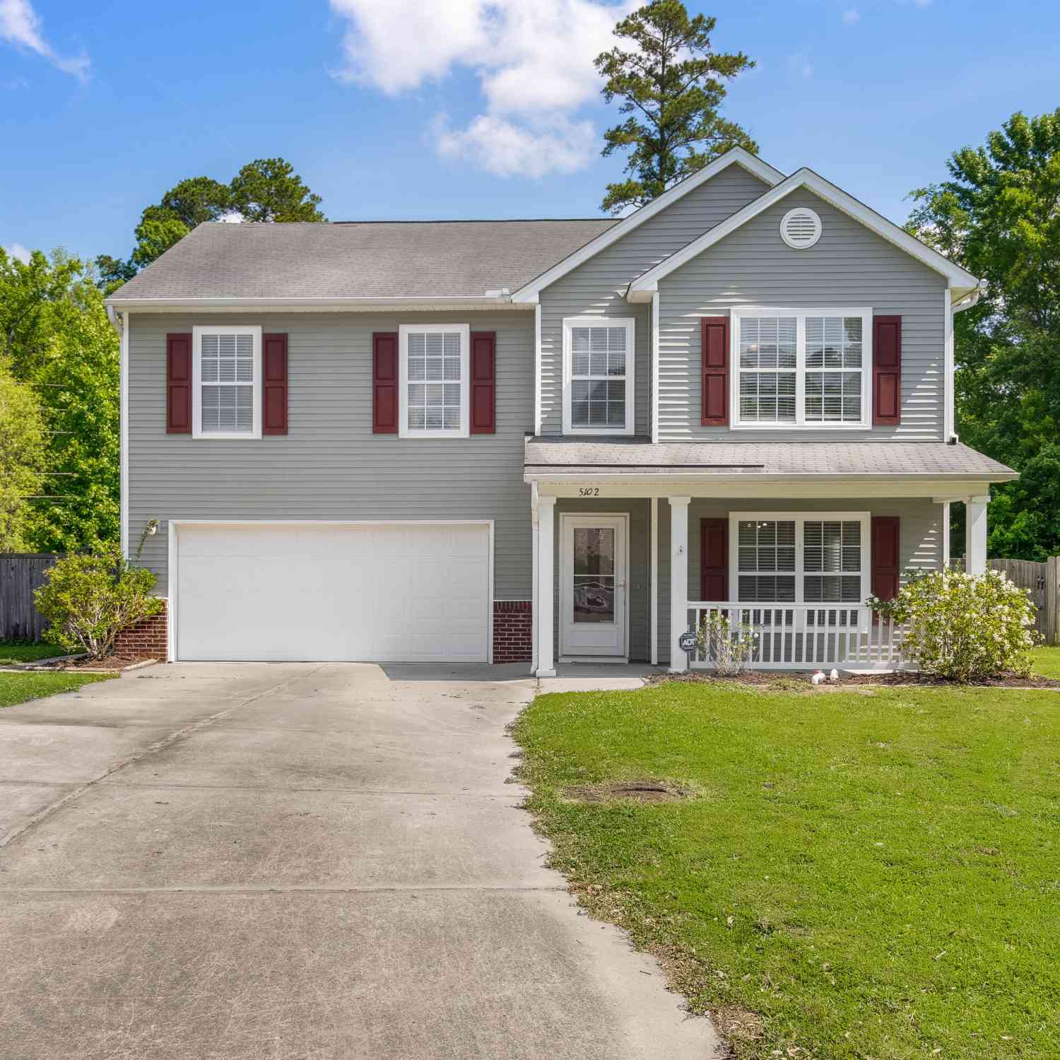 Homes For Sale - 5102 Torrey Lane<br/> Summerville, SC 29485