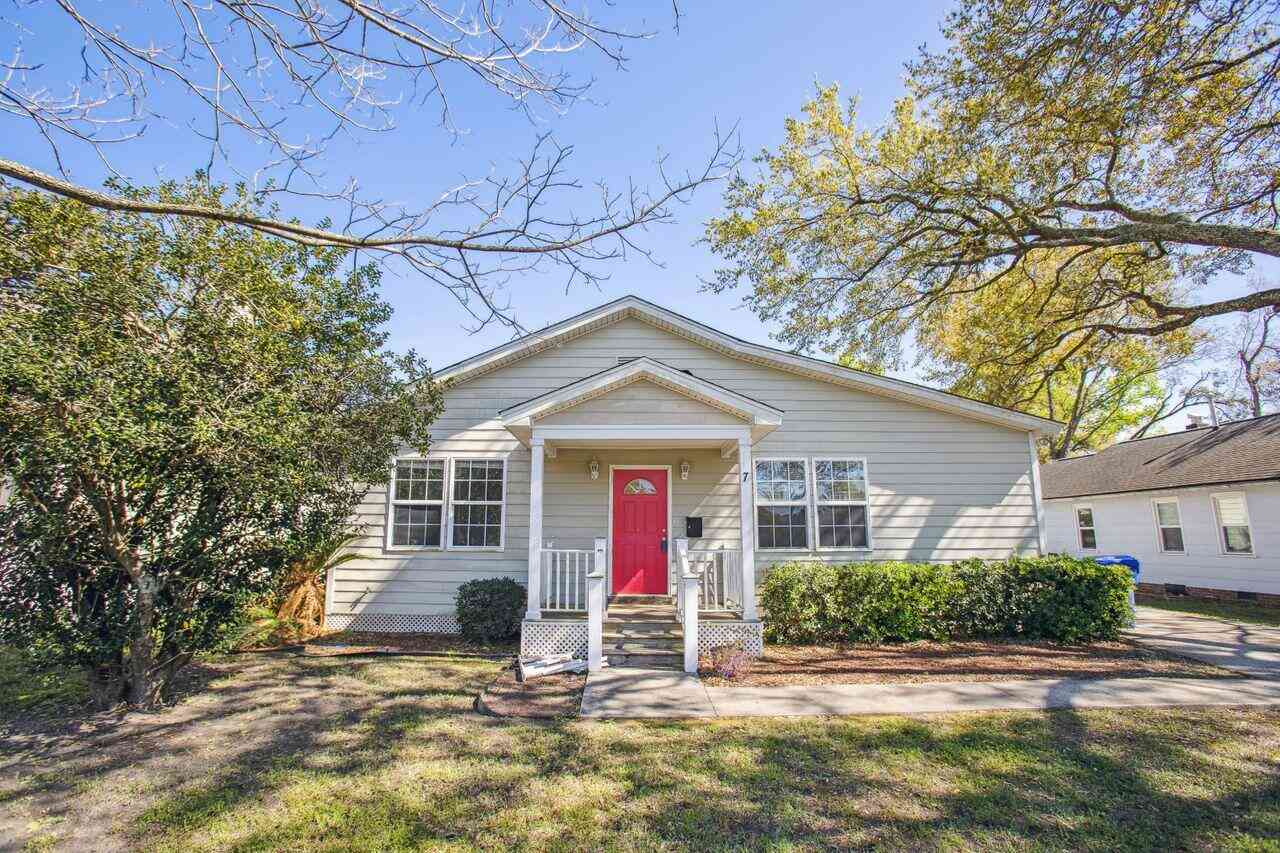 Homes For Sale - 7 Sycamore Avenue<br/> Charleston, SC 29407