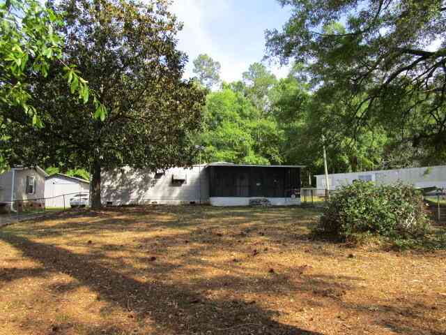Mobile Home For Sale - 289 Fountain Lake Drive #LOT 107A<br/> Eutawville, SC 29048