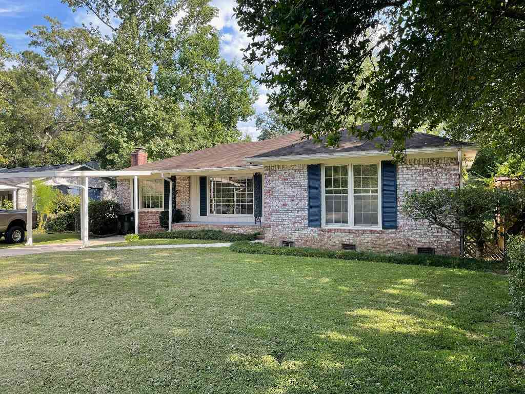 Homes For Sale - 203 Froman Drive<br/> Summerville, SC 29483