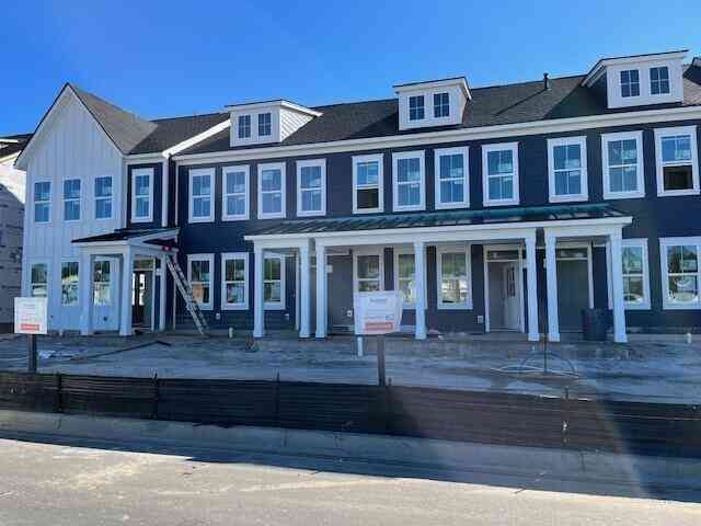 Townhouse For Sale - 603 Southview Lane<br/> Summerville, SC 29486