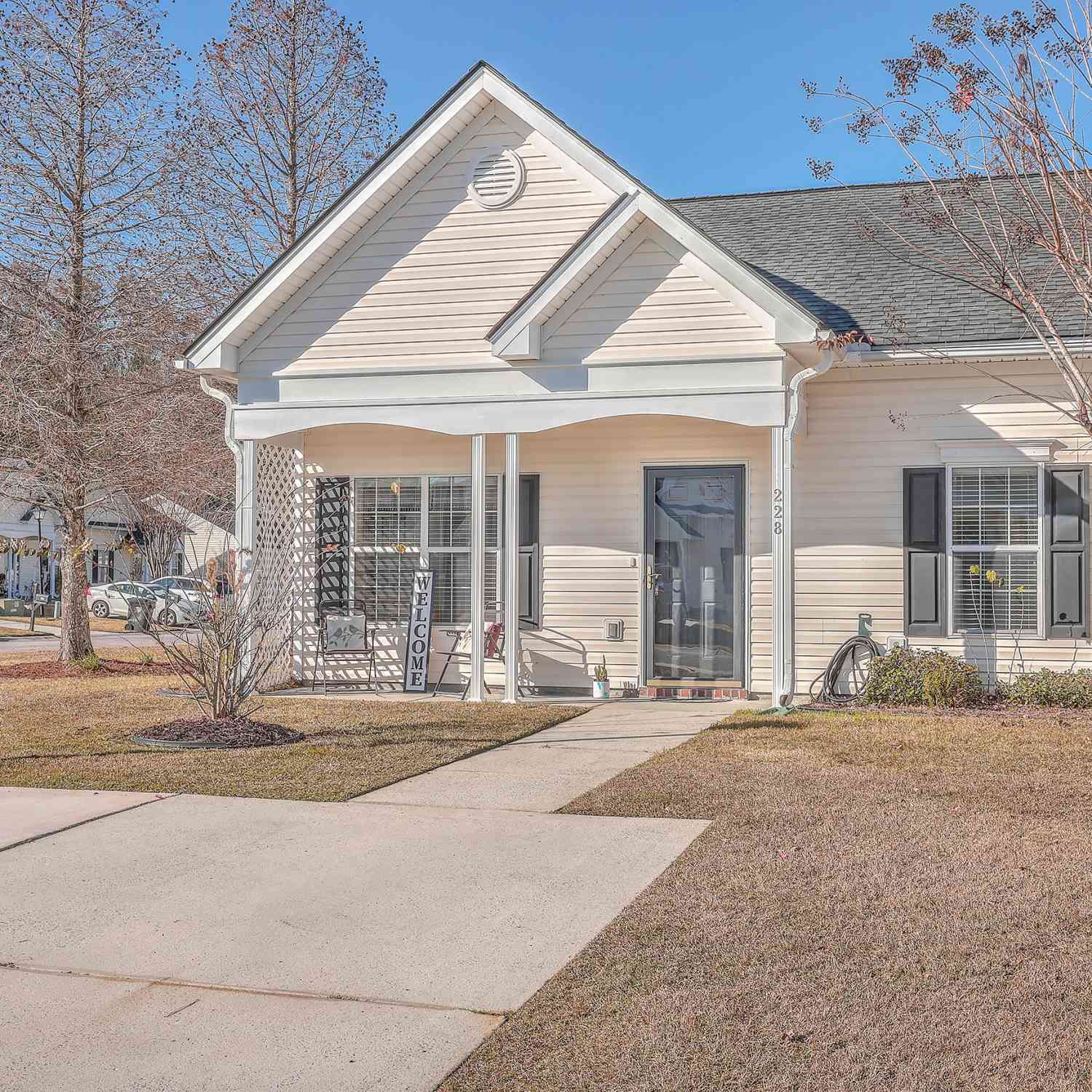 Townhouse For Sale - 228 Hardee Avenue<br/> Summerville, SC 29485