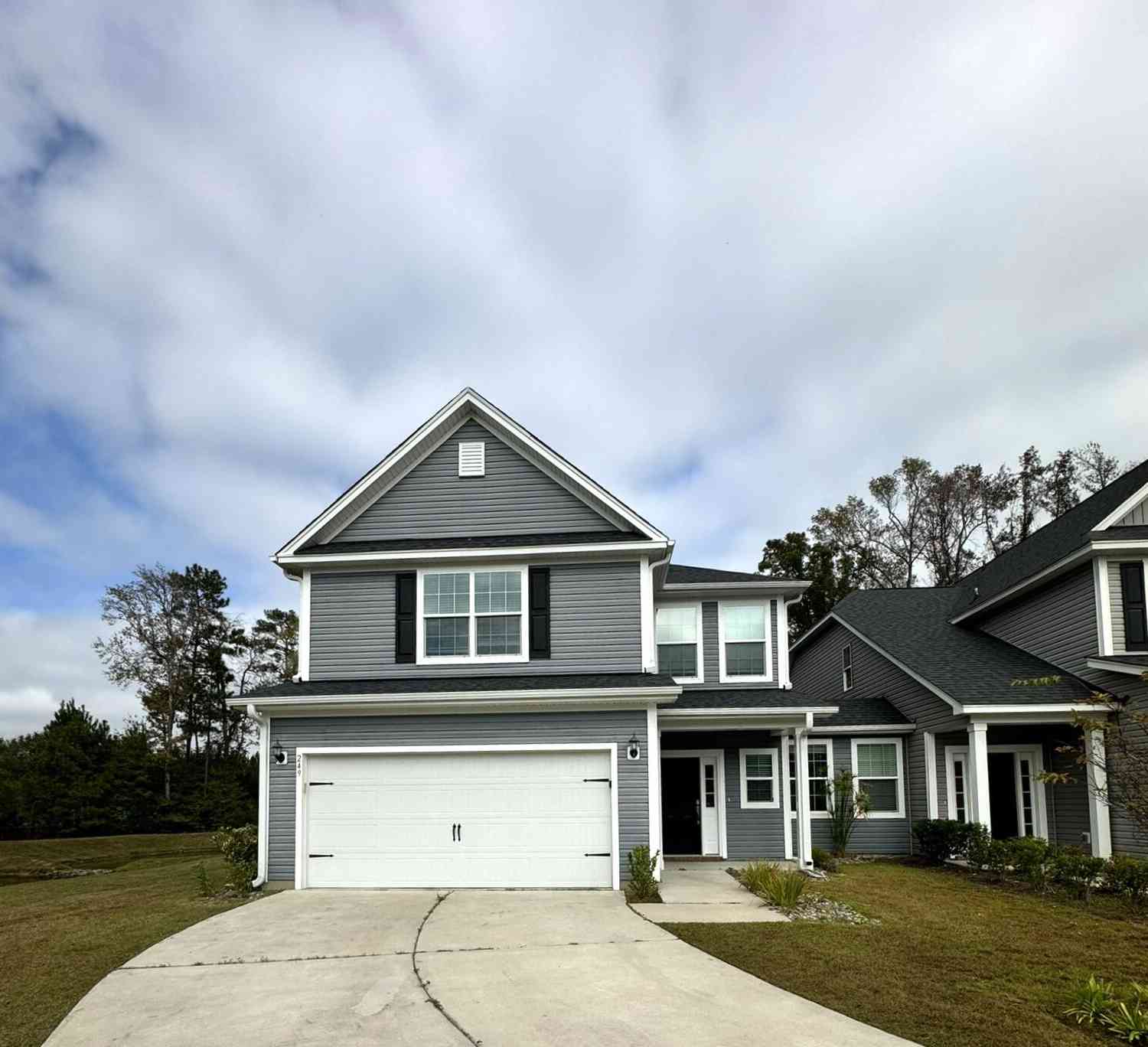 Homes For Sale - 249 Mcclellan Way<br/> Summerville, SC 29483