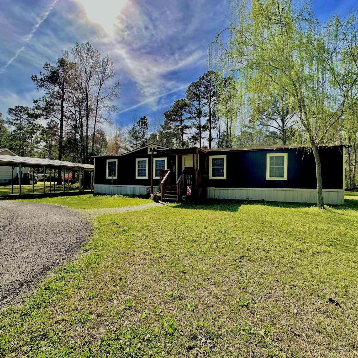Mobile Home For Sale - 1004 Clemson Drive<br/> Summerville, SC 29483