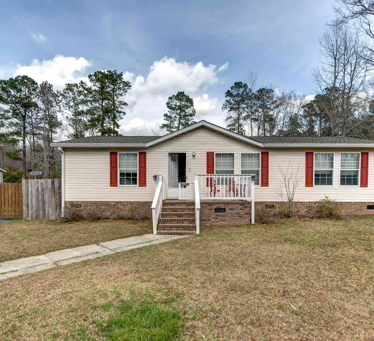Homes For Sale - 164 Deer Run Road<br/> Summerville, SC 29483