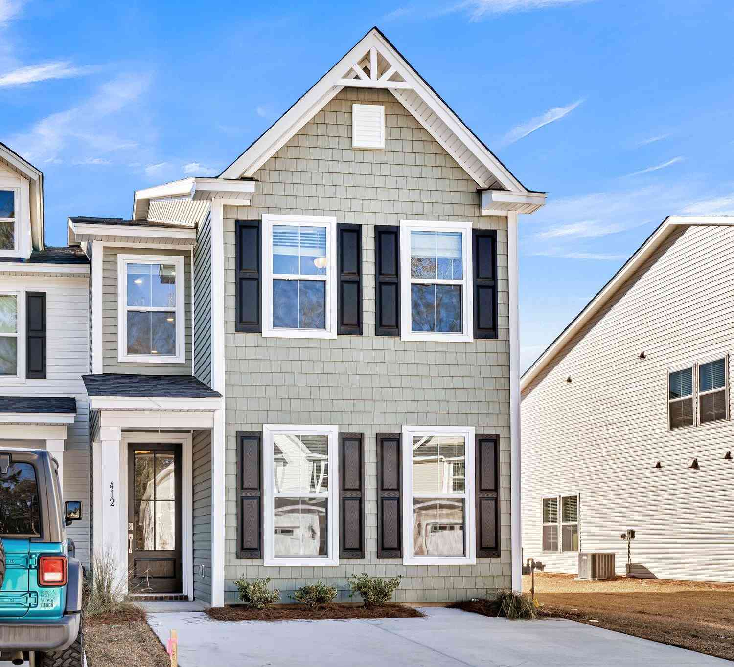 Townhouse For Sale - 412 Green Fern Drive<br/> Summerville, SC 29483