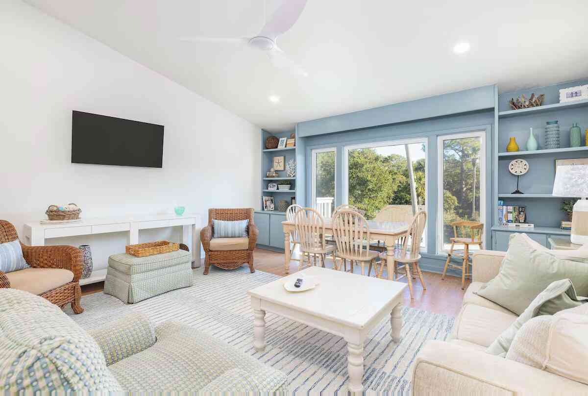 Condo For Sale - 10 Lagoon Villas<br/> Isle of Palms, SC 29451
