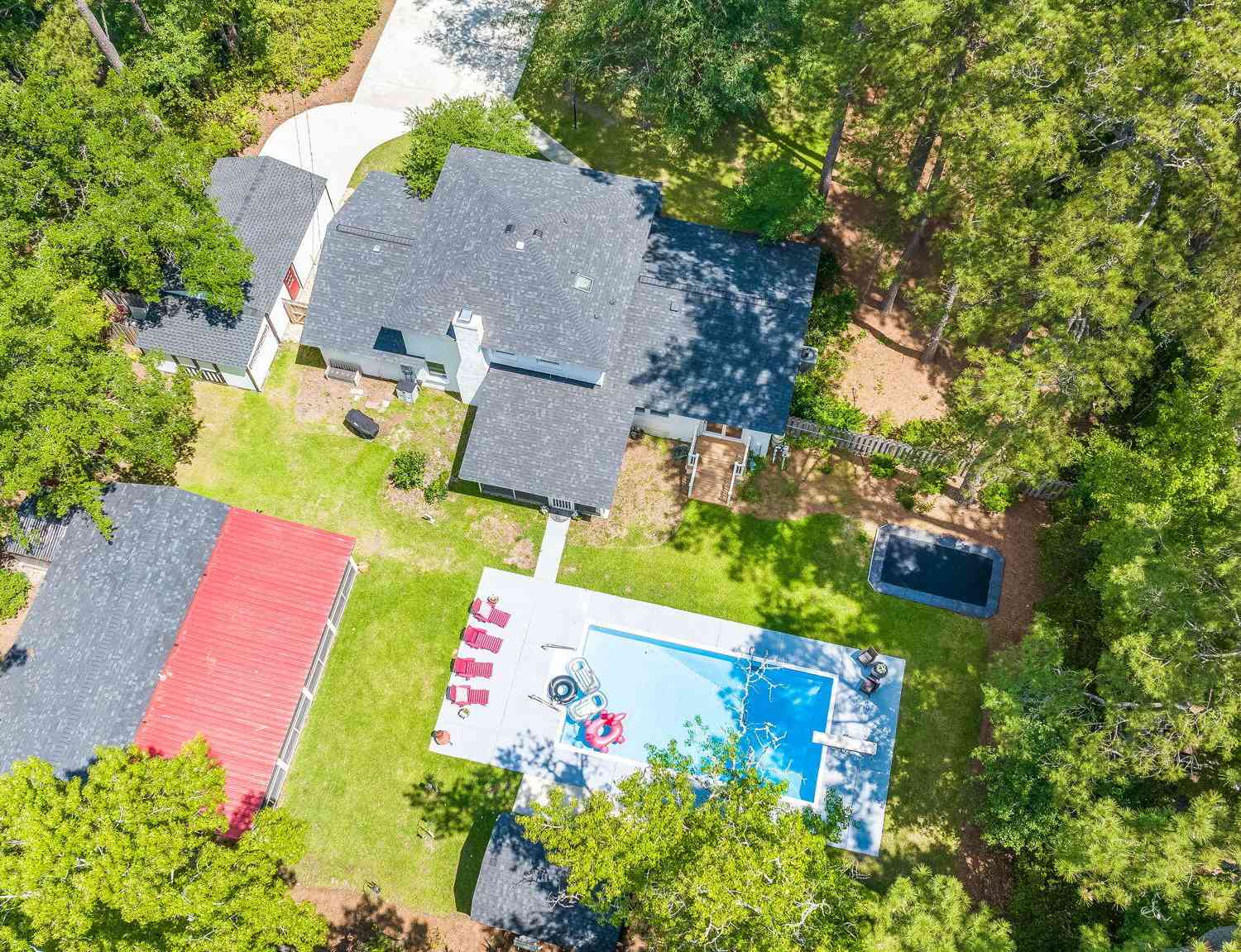 Homes For Sale - 113 Reynolds Road<br/> Summerville, SC 29483