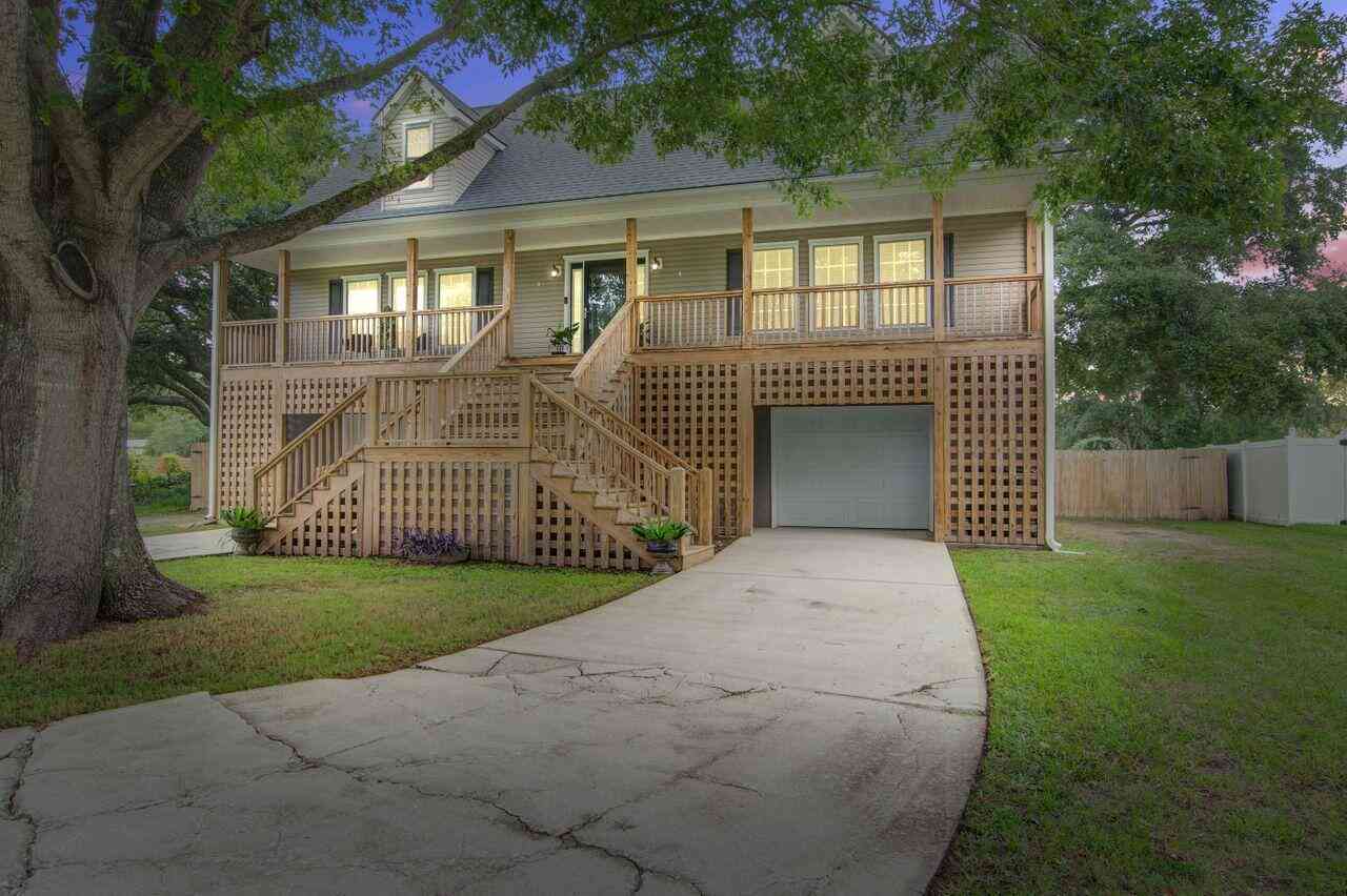 Homes For Sale - 1668 Old Military Road<br/> Charleston County, Charleston, SC 29412