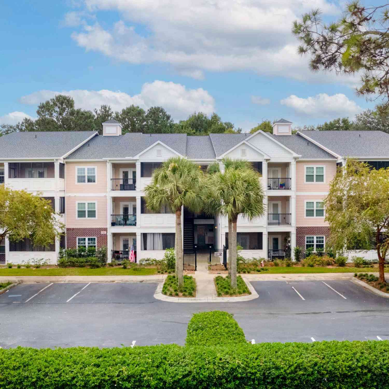 Condo For Sale - 1025 Riverland Woods Place #1103<br/> Charleston, SC 29412