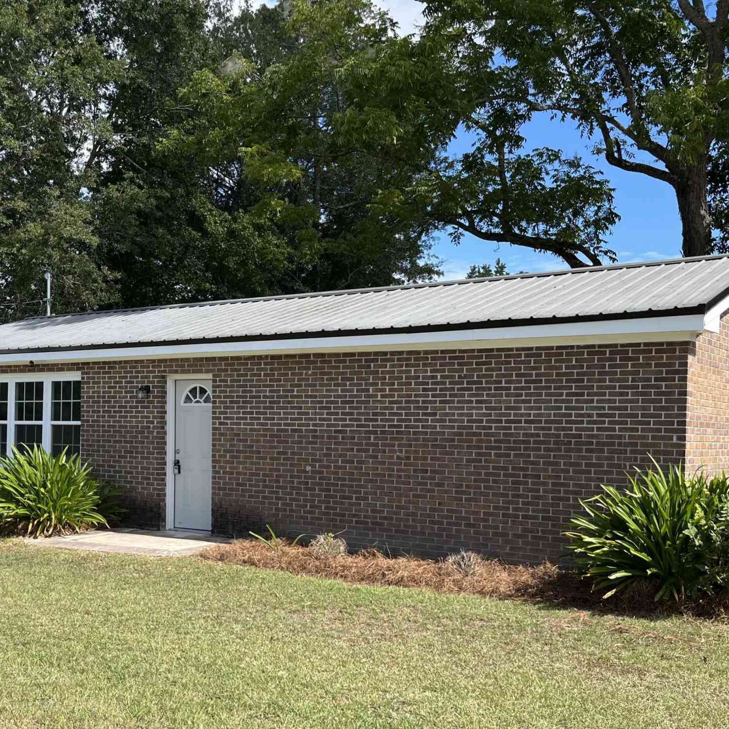 Homes For Sale - 1530 W Main Street<br/> Harleyville, SC 29448
