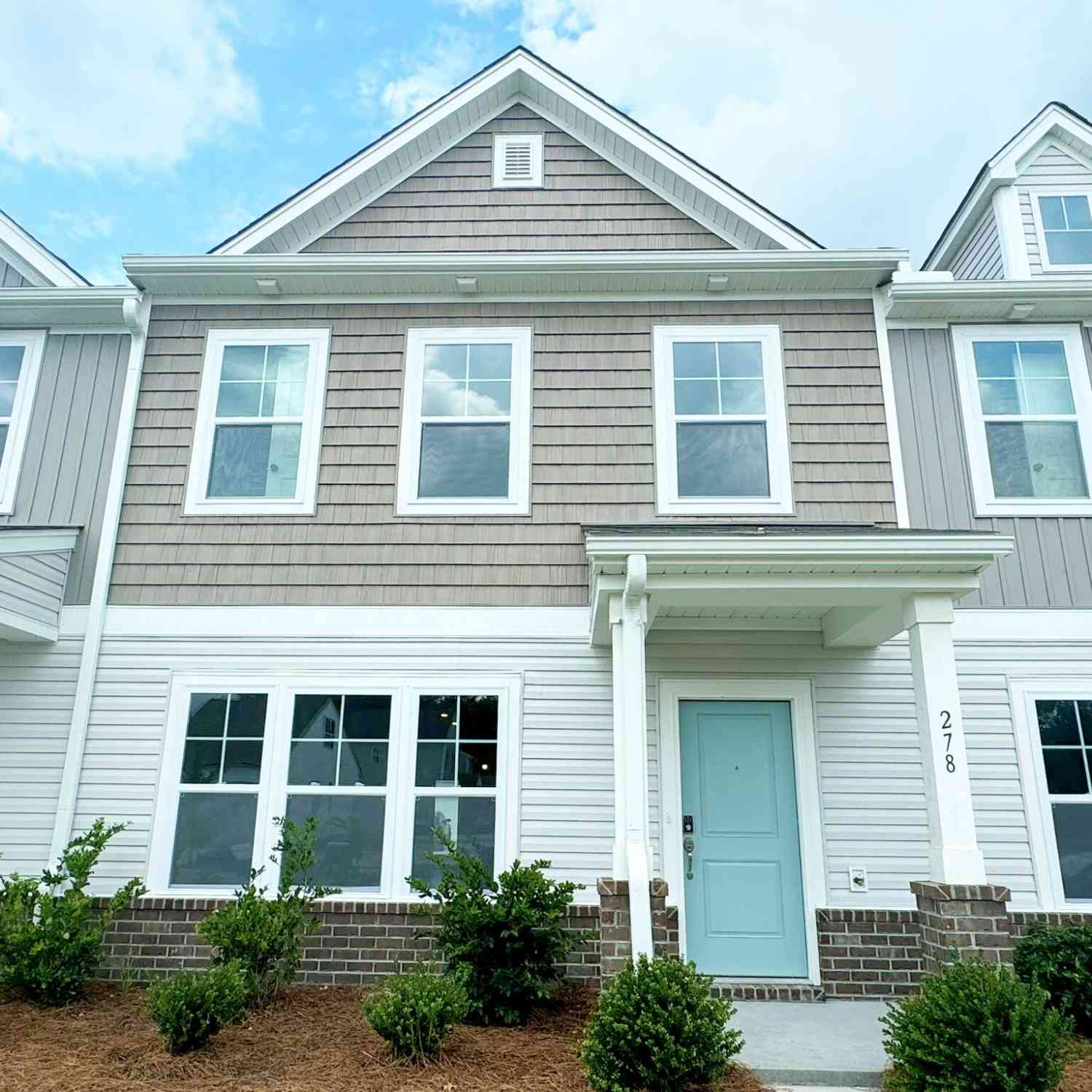 Townhouse For Sale - 441 Avocet Drive #567<br/> Summerville, SC 29486